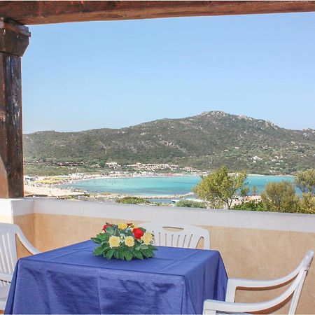 Gorgeous Apartment In Golfo Aranci With Kitchen Bagian luar foto